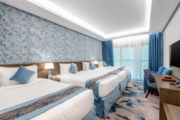 View Al Madinah Hotel image 21